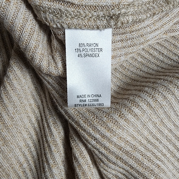 NWOT Status by Chenault Cowl Neck Oversized Tunic - Picture 10 of 13